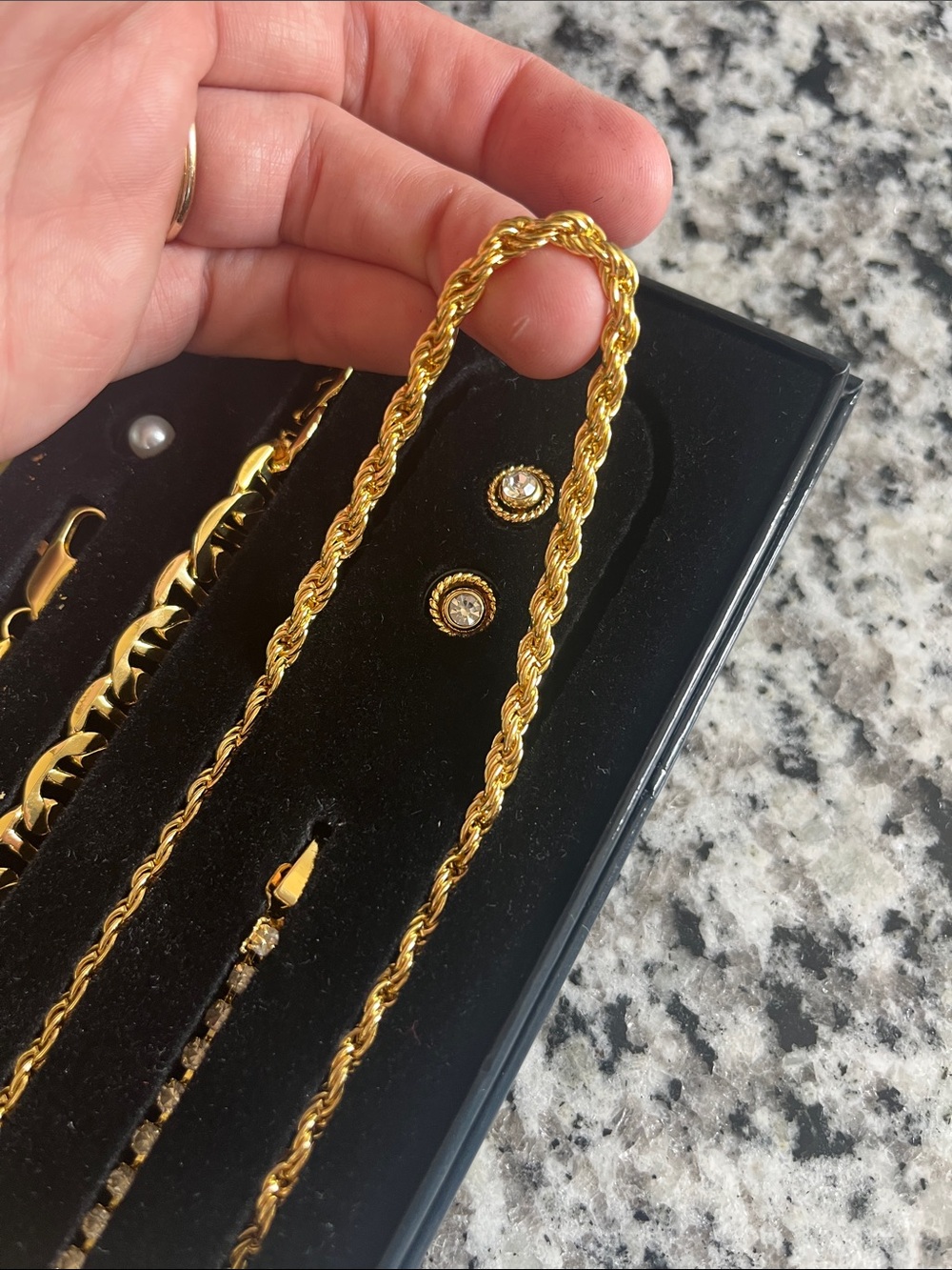 Jewelry Collection - Picture 4 of 5